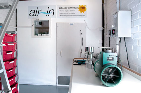 laboratorio ulkopuolelta